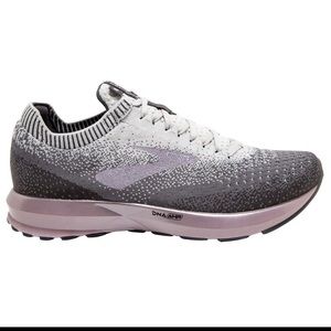 Brooks Levitate 2 Brand New in Box